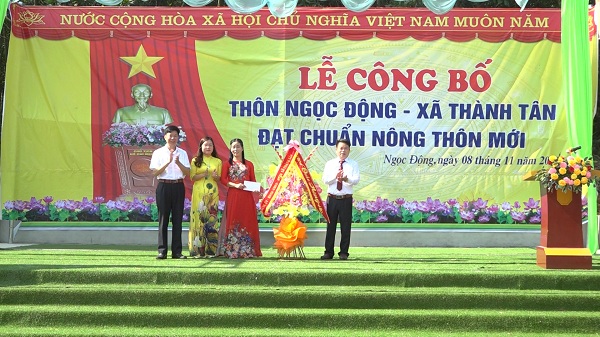 Thôn Ngọc Động, xã Thành Tân: Đón nhận thôn đạt chuẩn NTM