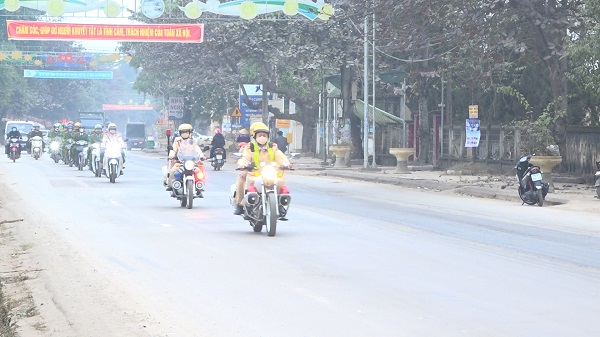 Ra quân đợt cao điểm bảo đảm trật tự an toàn giao thông dịp Tết