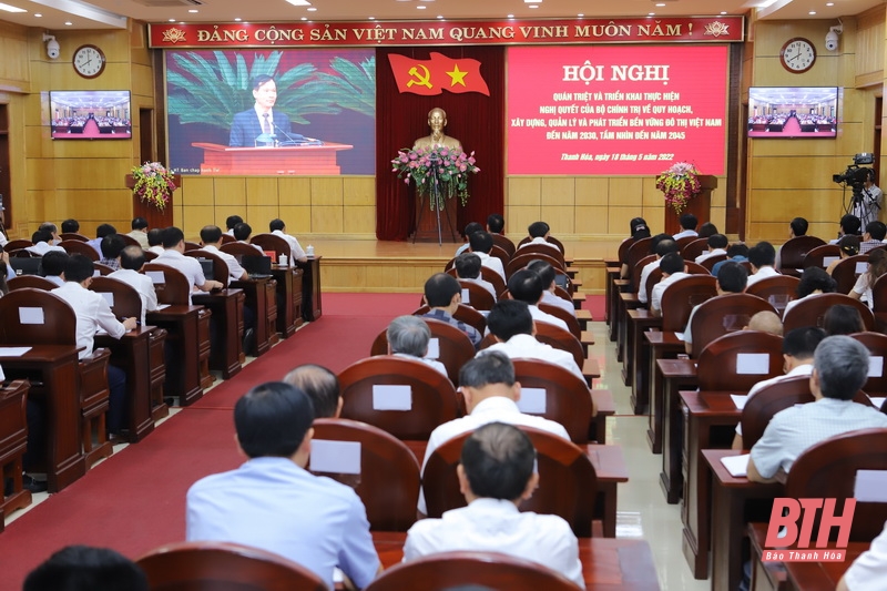Quán triệt và triển khai thực hiện Nghị quyết về quy hoạch, xây dựng, quản lý và phát triển bền vững đô thị Việt Nam đến năm 2030, tầm nhìn đến năm 2045