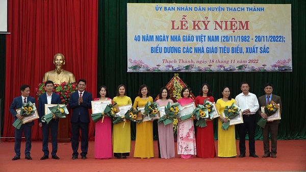 Huyện Thạch Thành: Kỷ niệm 40 năm ngày Nhà giáo Việt Nam (20/11/1982 - 20/11/2022)