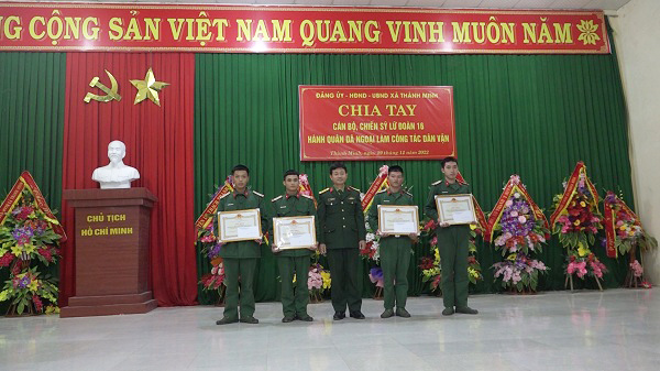 Xã Thành Minh tổ chức Lễ chia tay cán bộ, chiến sỹ Lữ đoàn 16 Quân khu 4